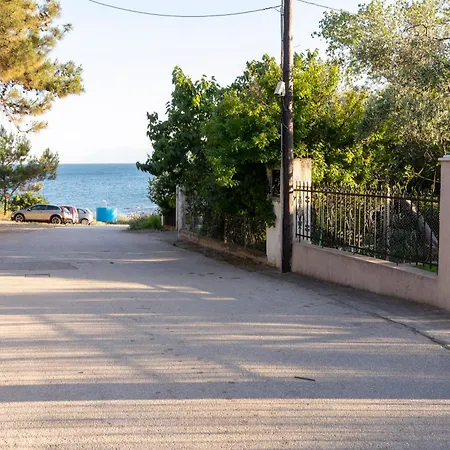 Makri Beach Villa Exterior photo