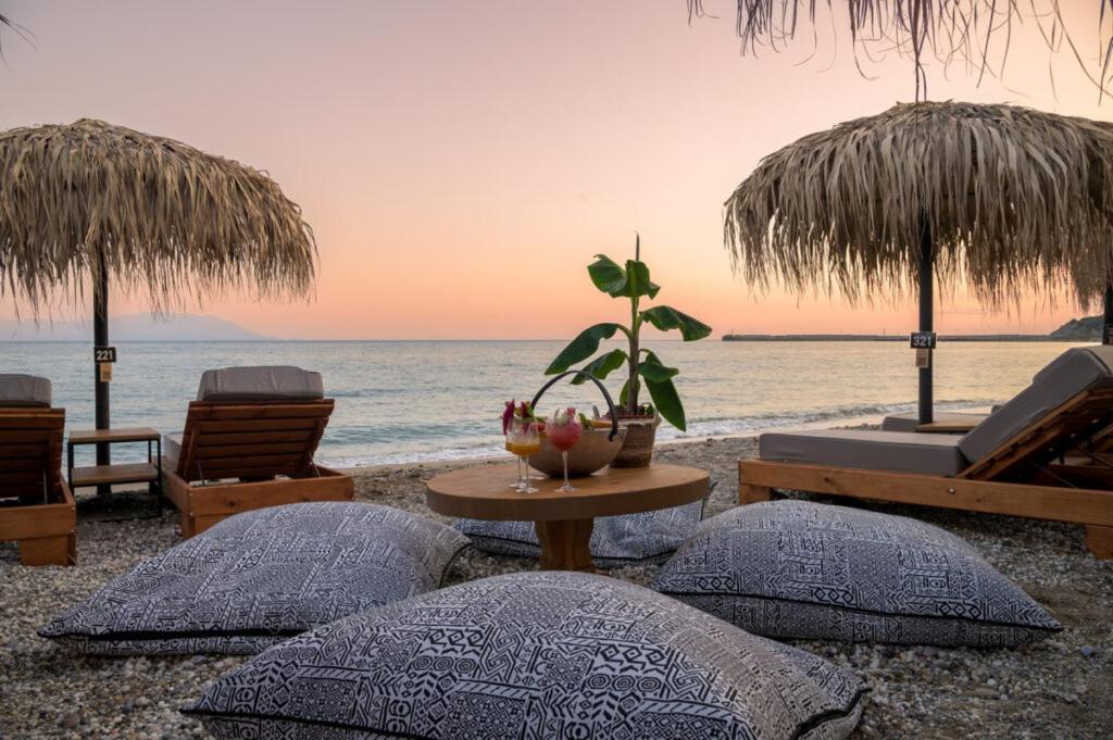 Makri Beach Villa Ferienhaus *